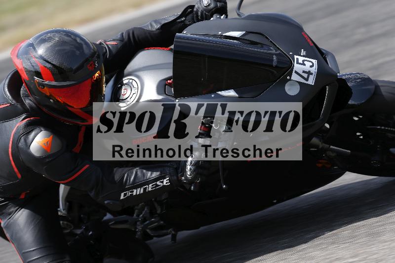 /33 04.08.2026  FREERIDE TRAINING ADR/Gruppe M/45